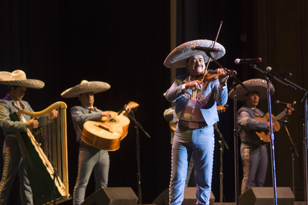 Mariachi Vargas 959.jpg